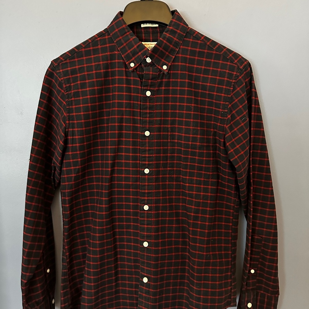 JCrew small slim untucked Men's Red and Black Checkered Shirt